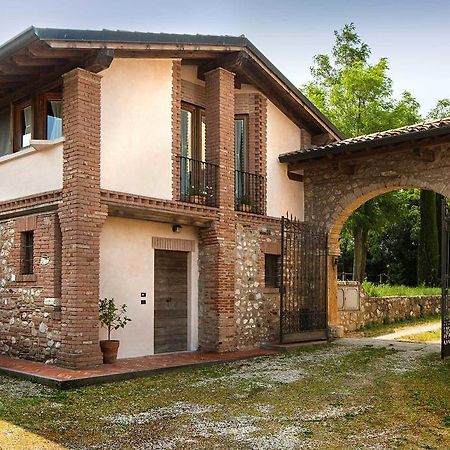 로나토 Antico Cascinale Lombardo B&B 객실 사진